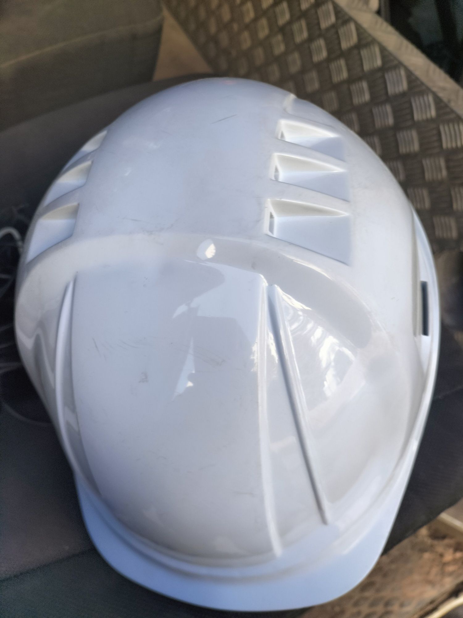 Kask budowlany biały