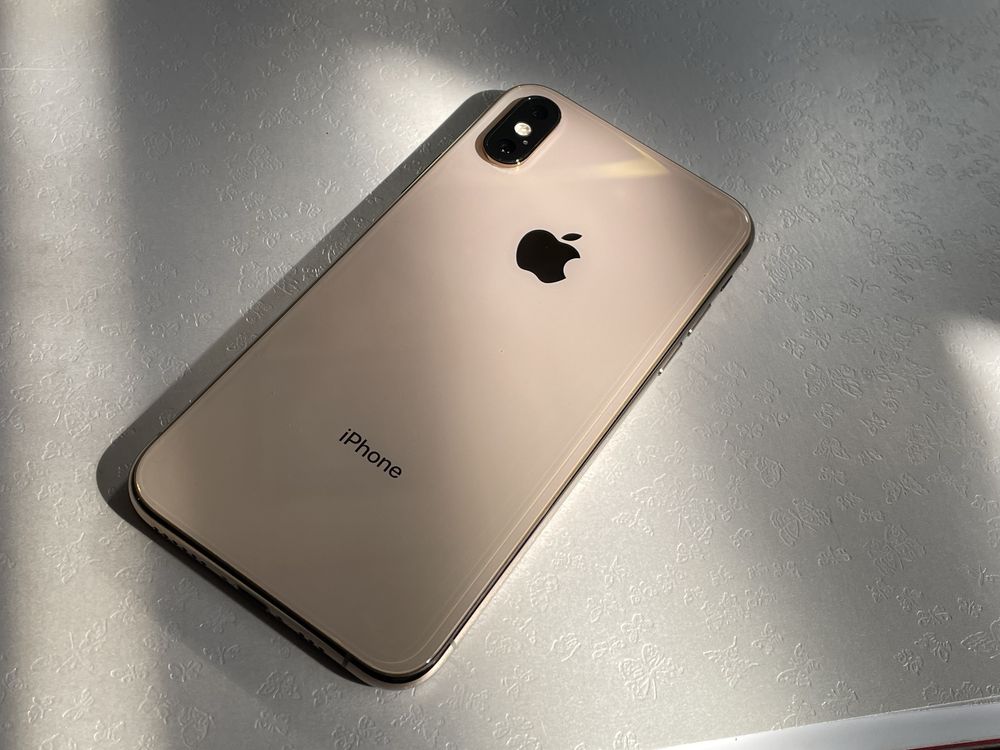 Iphone xs 64g gold