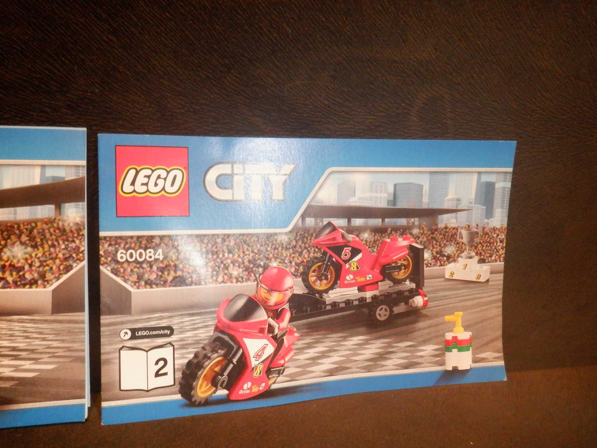 LEGO City 60084 - Transporter motocykli +  auto wyścigowe