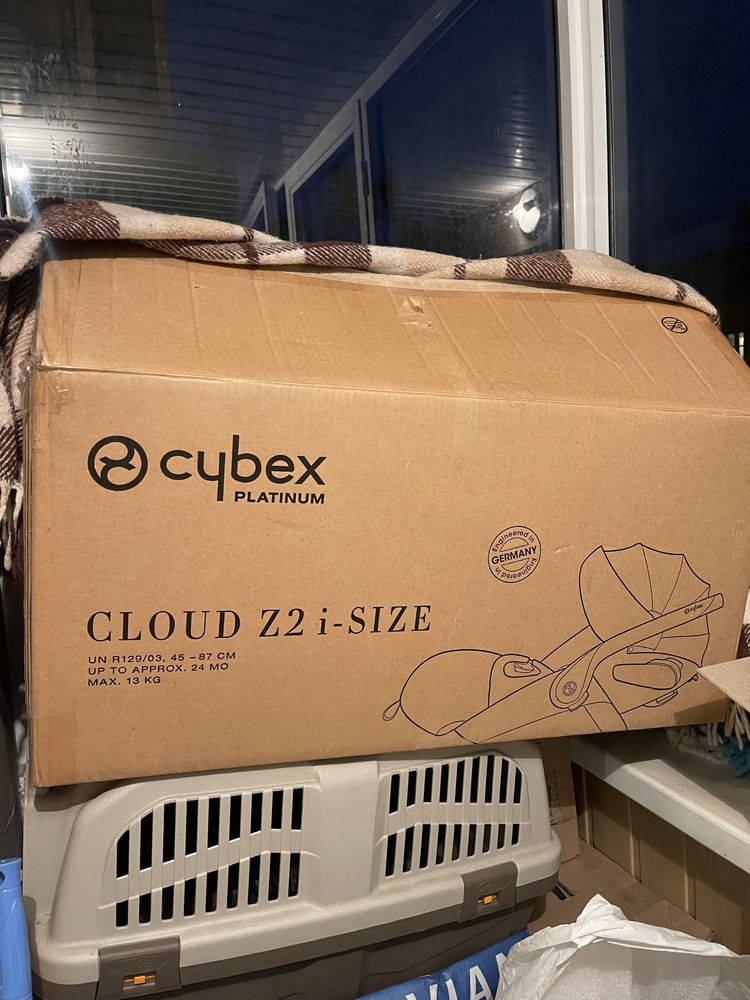Новий cybex cloud z2 i-size jewels of nature