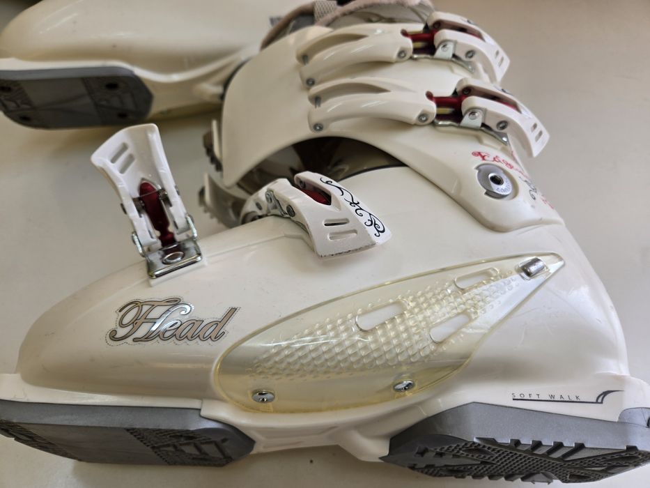 Продам ботинки горнолыжные женские HEAD женские 25-25.5 в идеале!