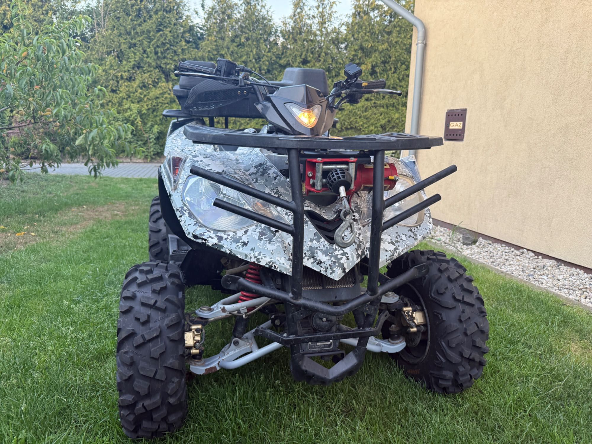Quad E-ton Vector 250 4t 20hp 2007 camo wciągarka 2200km