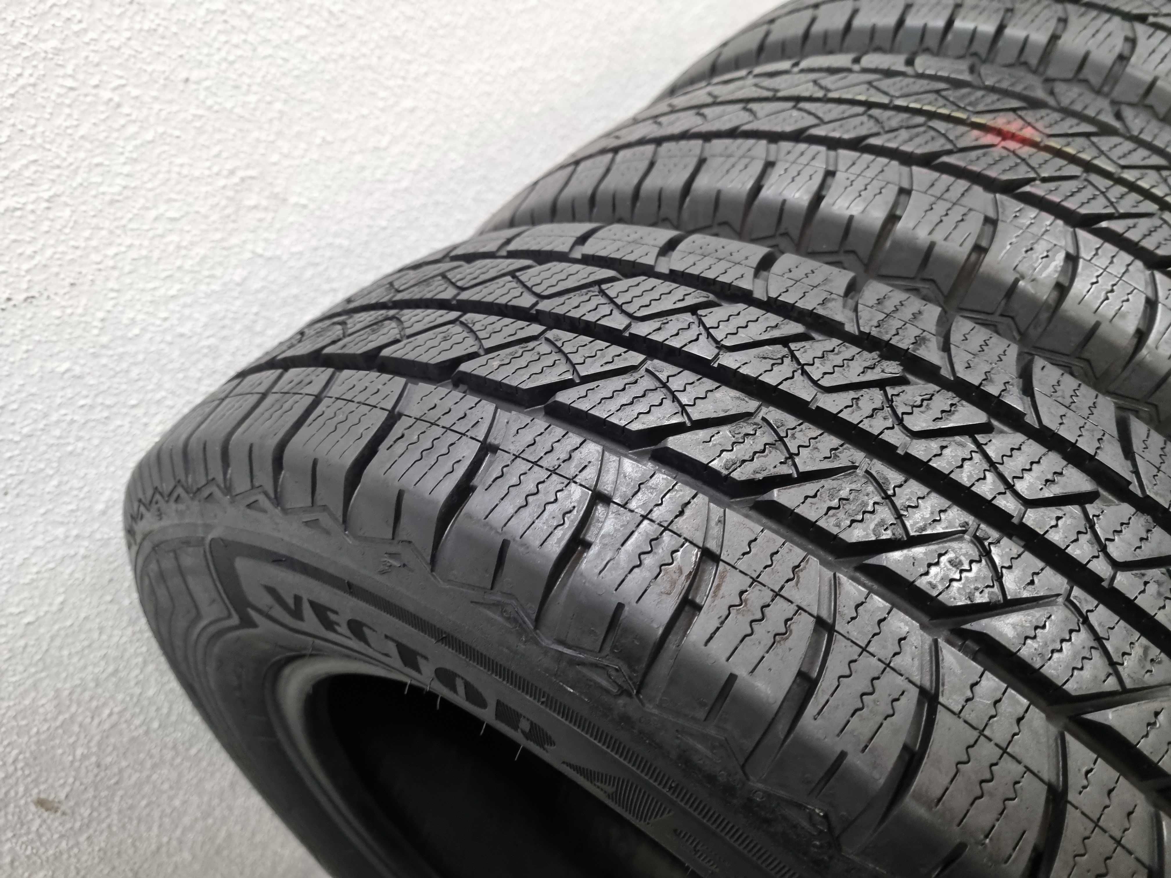 215/65/16C 109/107T Goodyear Vector 4S Cargo KOMPLET