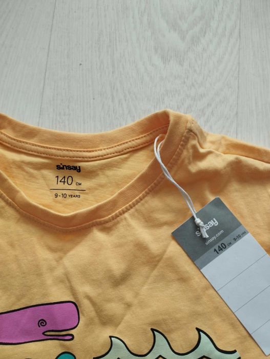 Żółty t-shirt Sinsay r. 140 z metką