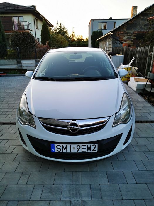 Opel Corsa d 1.2 benzyna