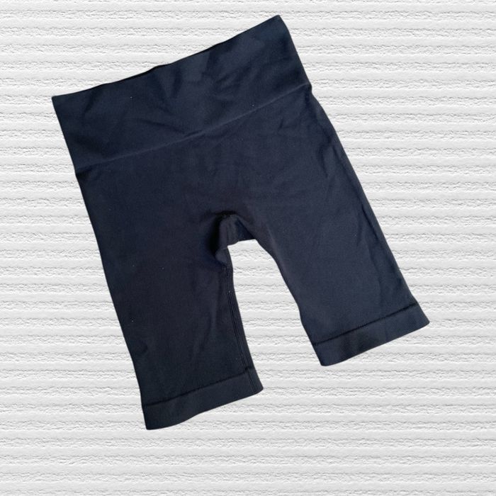 Жіночи велосипедки в рубчік від Primark