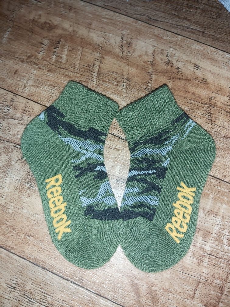 2 pary nowych skarpetek Reebok i Puma rozmiar 25