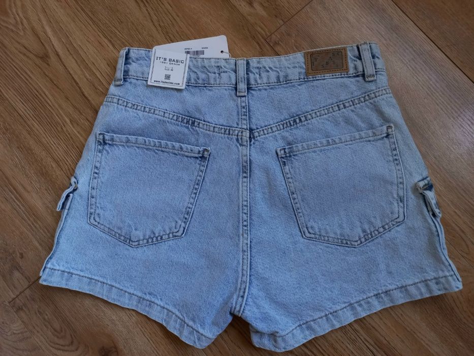 Шорти джинсові жіночі