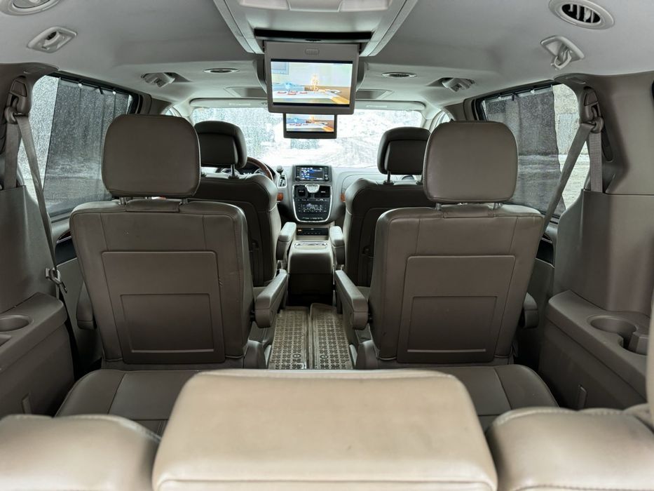 Chrysler Town & Country