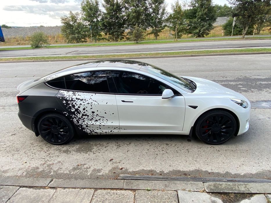 Tesla Model 3 Na sprzedaż mój prywatny samochód Tesla Model 3 Performance