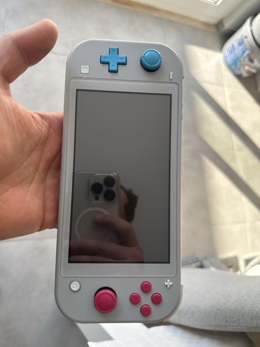 Nintendo Switch Lite Edicão Especial Pokémon