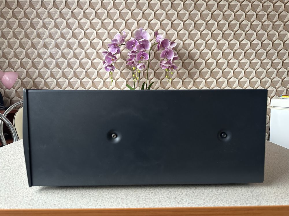 Amplituner Arcam AVR 600