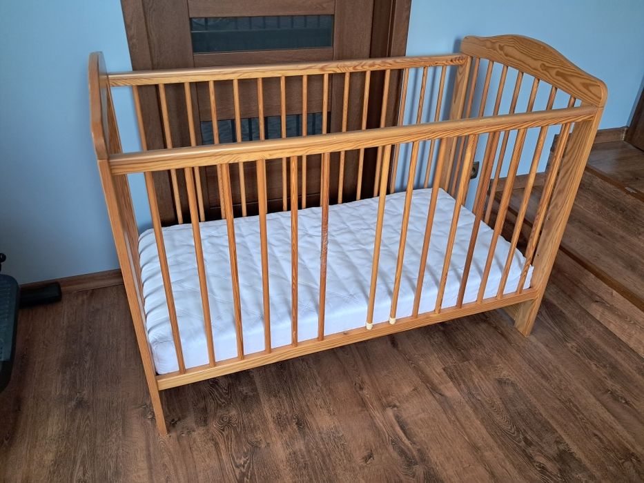 Łóżeczko dziecięce 60x120 z szufladą i półką, materac gratis