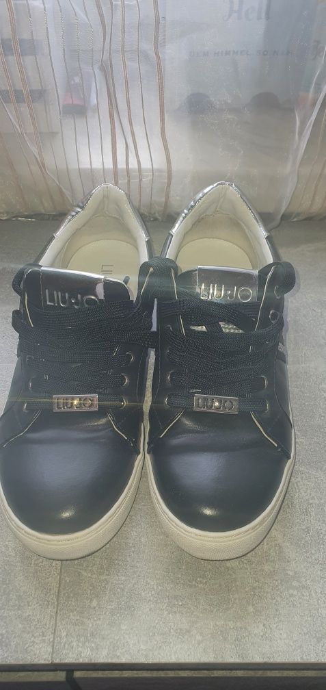 Sprzedam buty liu jo