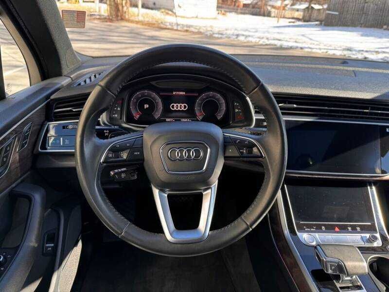 2020   Audi   Q7