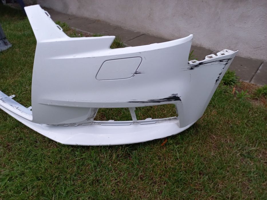 Zderzak przod AUDI A3