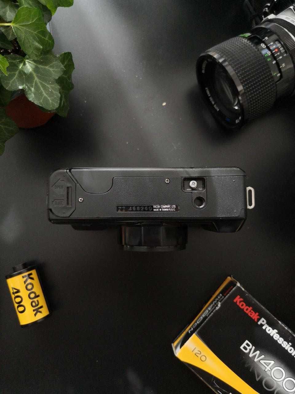 Плівочна камера Ricoh AF5