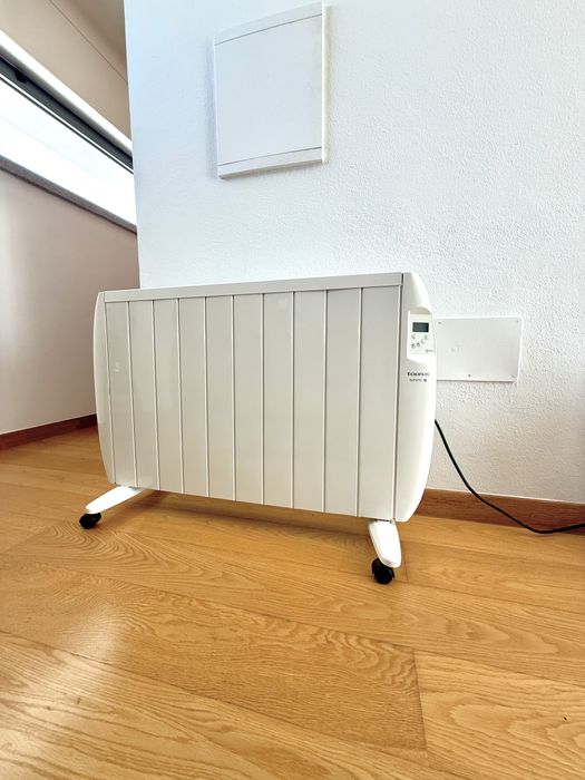 Emissor Térmico Taurus Connect 2000W com Wi-Fi — Quase Novo! Garantia