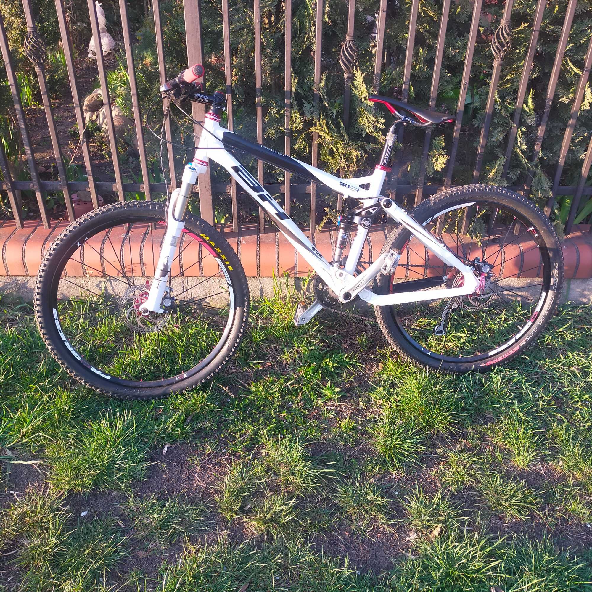 BH Trail Racer Fox Formula RX Titan Marin Canyon Trek Cube Specialized