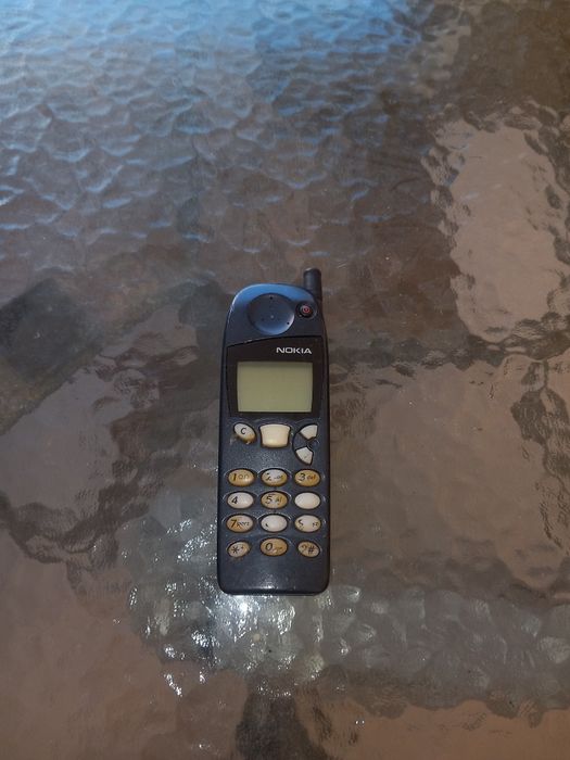 Telemóvel Nokia 5110