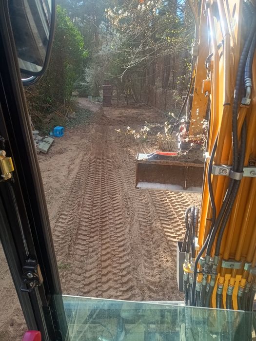 Usługi koparką wykopy