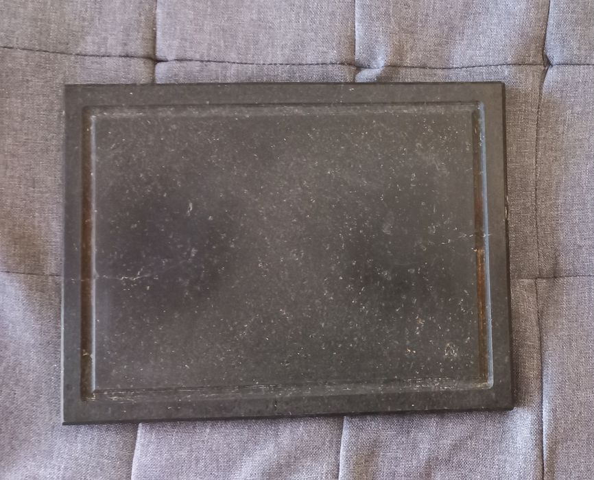 Grelha de pedra (vulcânica)