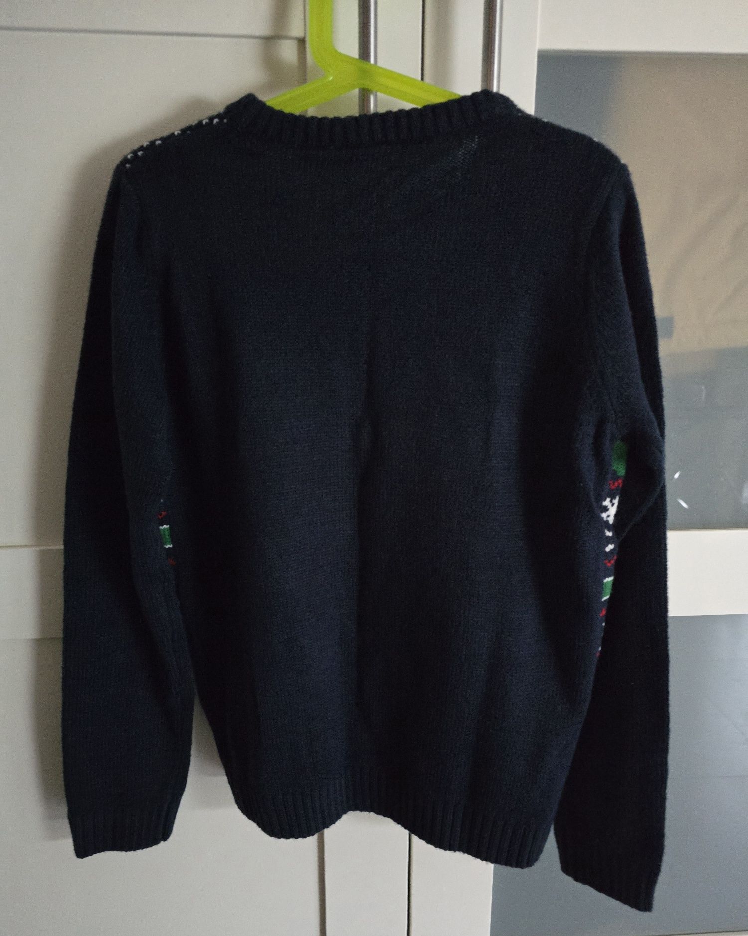 Sweter świąteczny 134