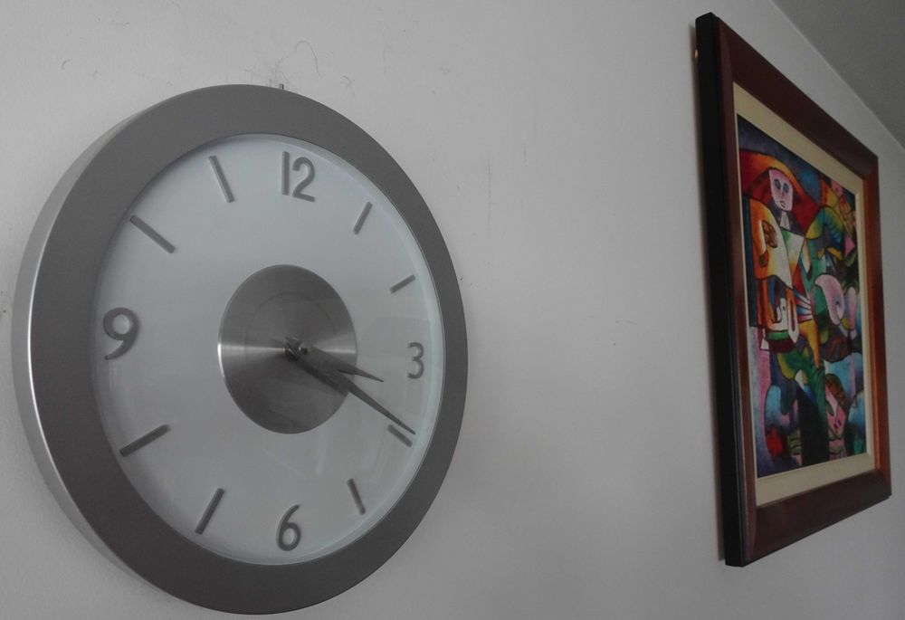 Relógio de Parede (30 cm Diâmetro) para Sala / Cozinha