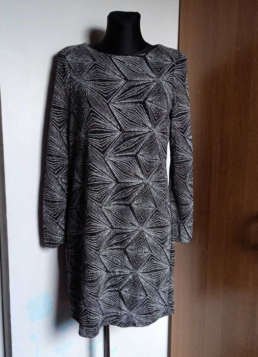 Czarno srebrna wizytowa sukienka r. 44/46