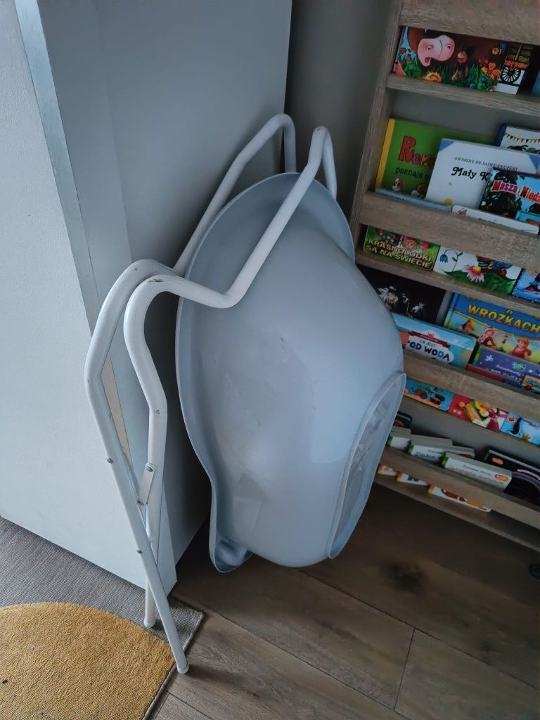 Wanienka niemowlęca ze stelażem