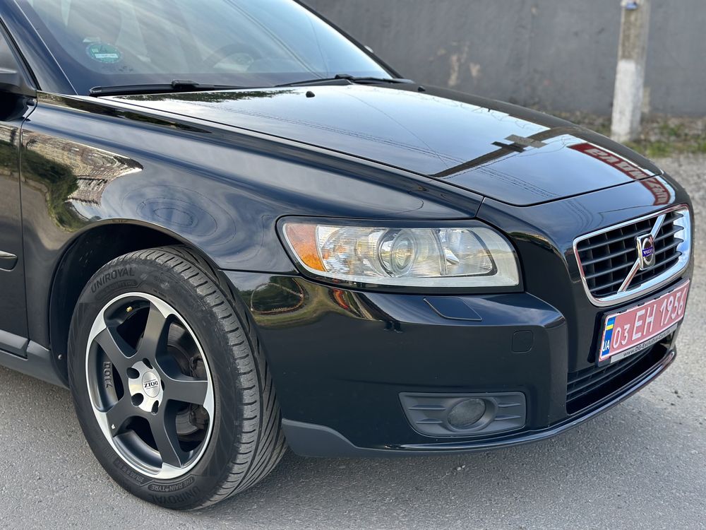 Volvo v50 1,8 ideal