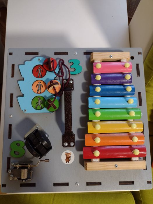 Бізікуб 30х30х30 см. Бізіборд із дерева, фірми Smart Temple