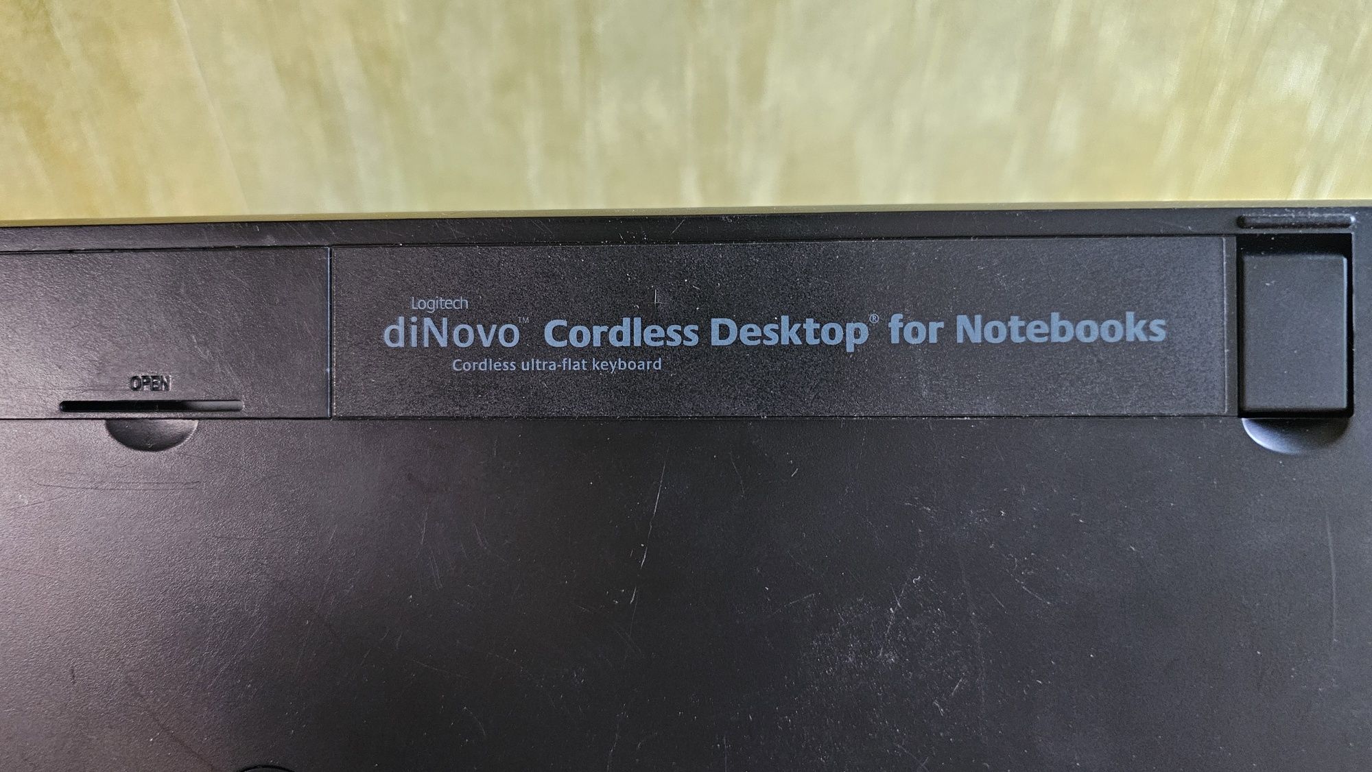 Logitech diNovo Cordless Desktop for Notebooks Black