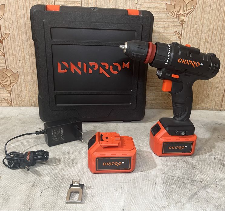 Шуруповерт → Dnipro-M CD-182Q + ДВА АКБ по 2.0 Аг. + КЕЙС !
