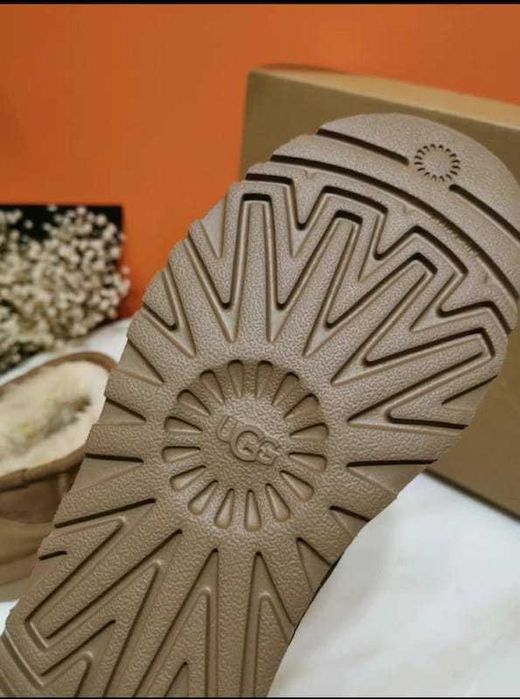 UGG Classic Ultra Mini Boot Chestnut R.39