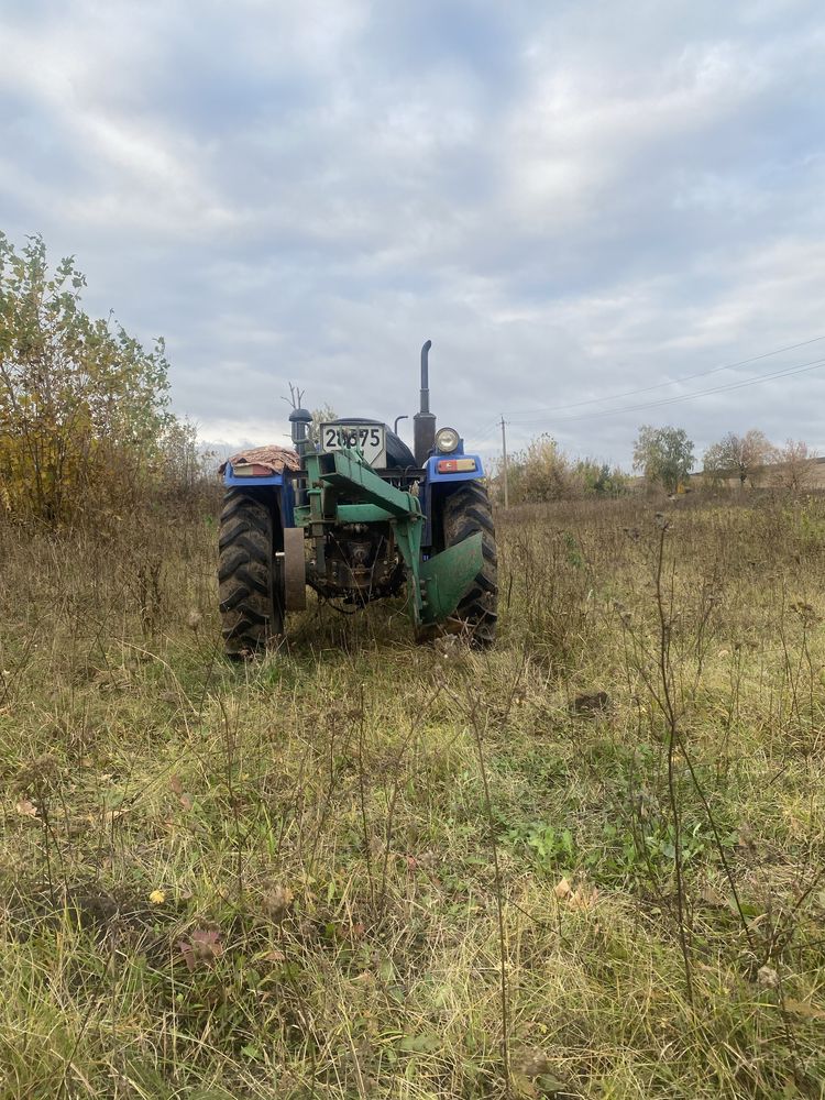 Продам трактор в хорошому стані DW 224