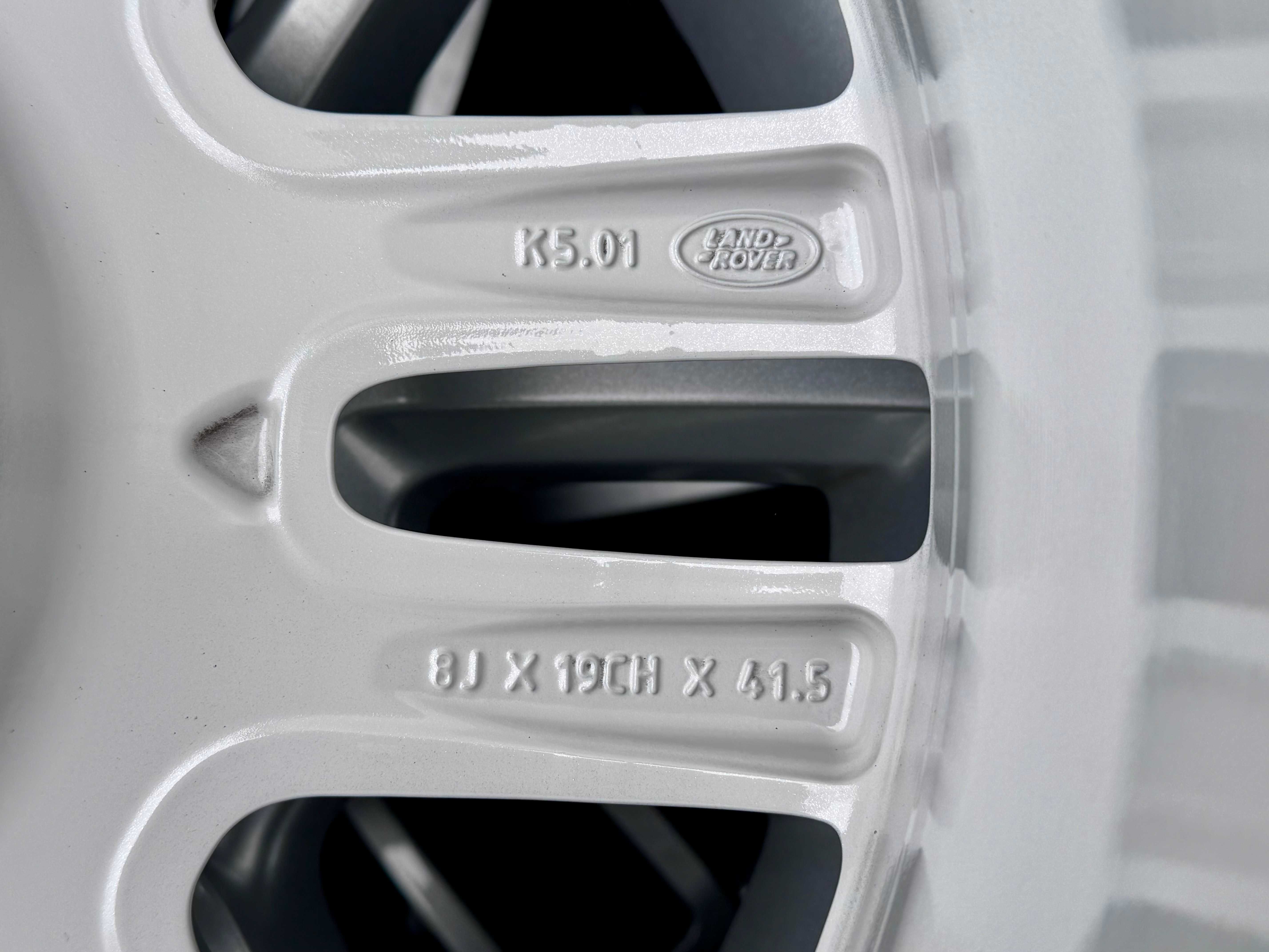 Alufelgi Land Rover NEW DEFENDER L663 Oryginalne Zimowe 19 Czujniki