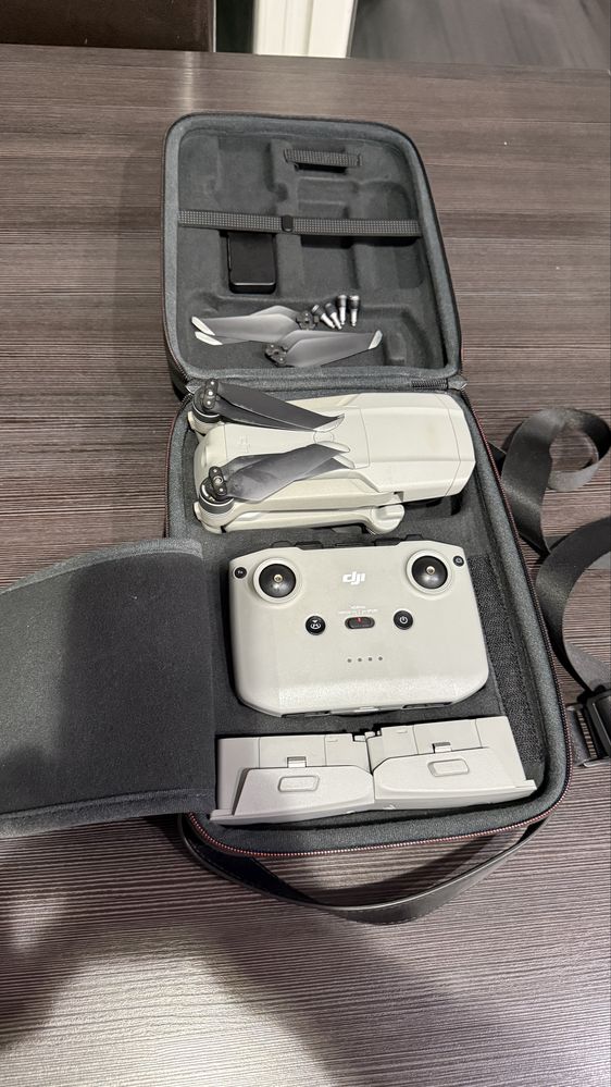 Dron DJI mavic air 2 combo