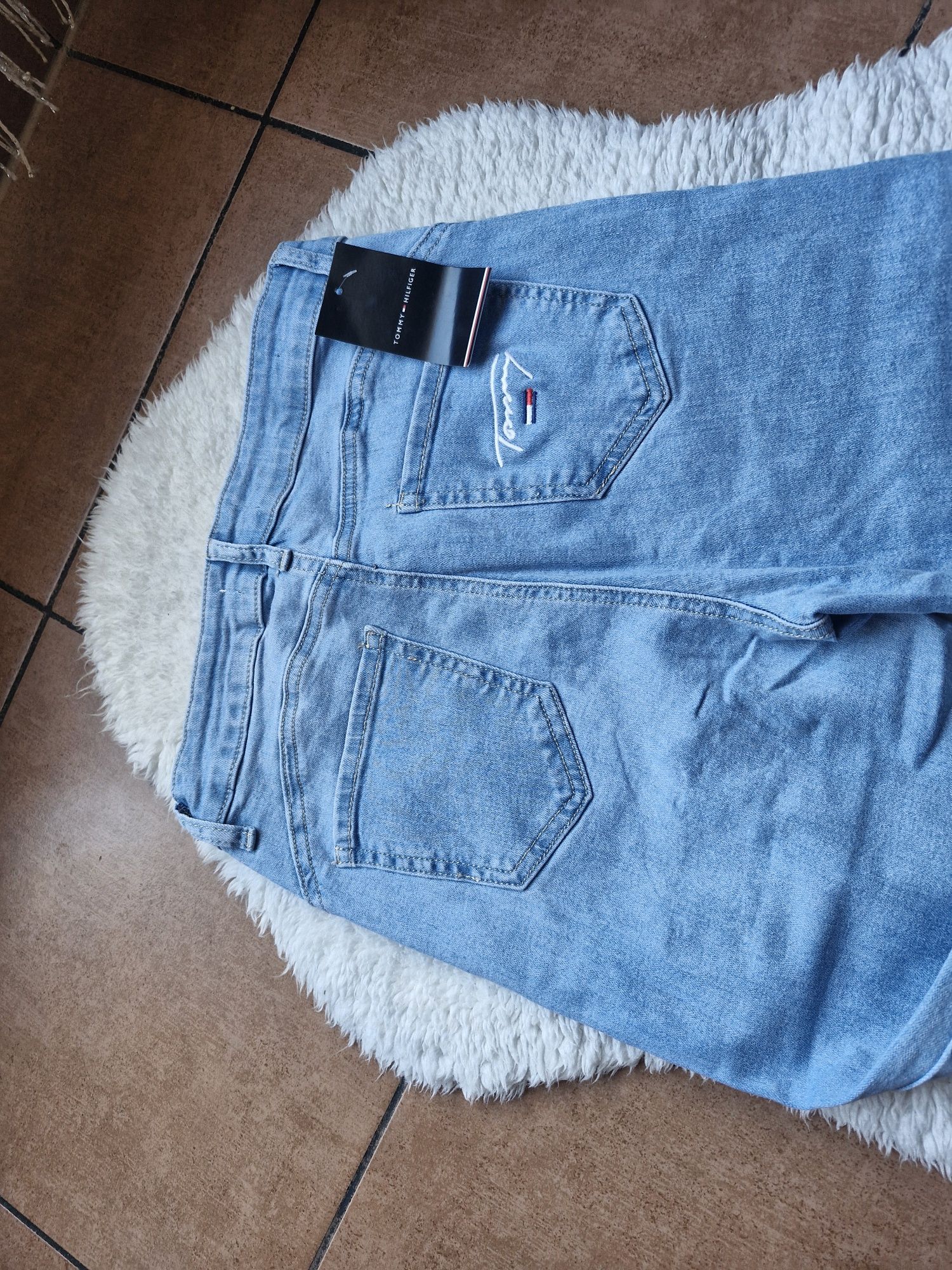 Spodnie jeansowe joggery jasne świetne th  s/M nowe metka prezent