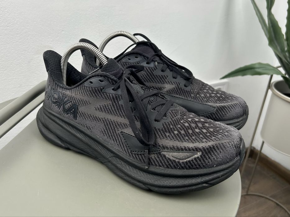 Оригінал! Кросівки Hoka Clifton 9 42 розмір MM1172