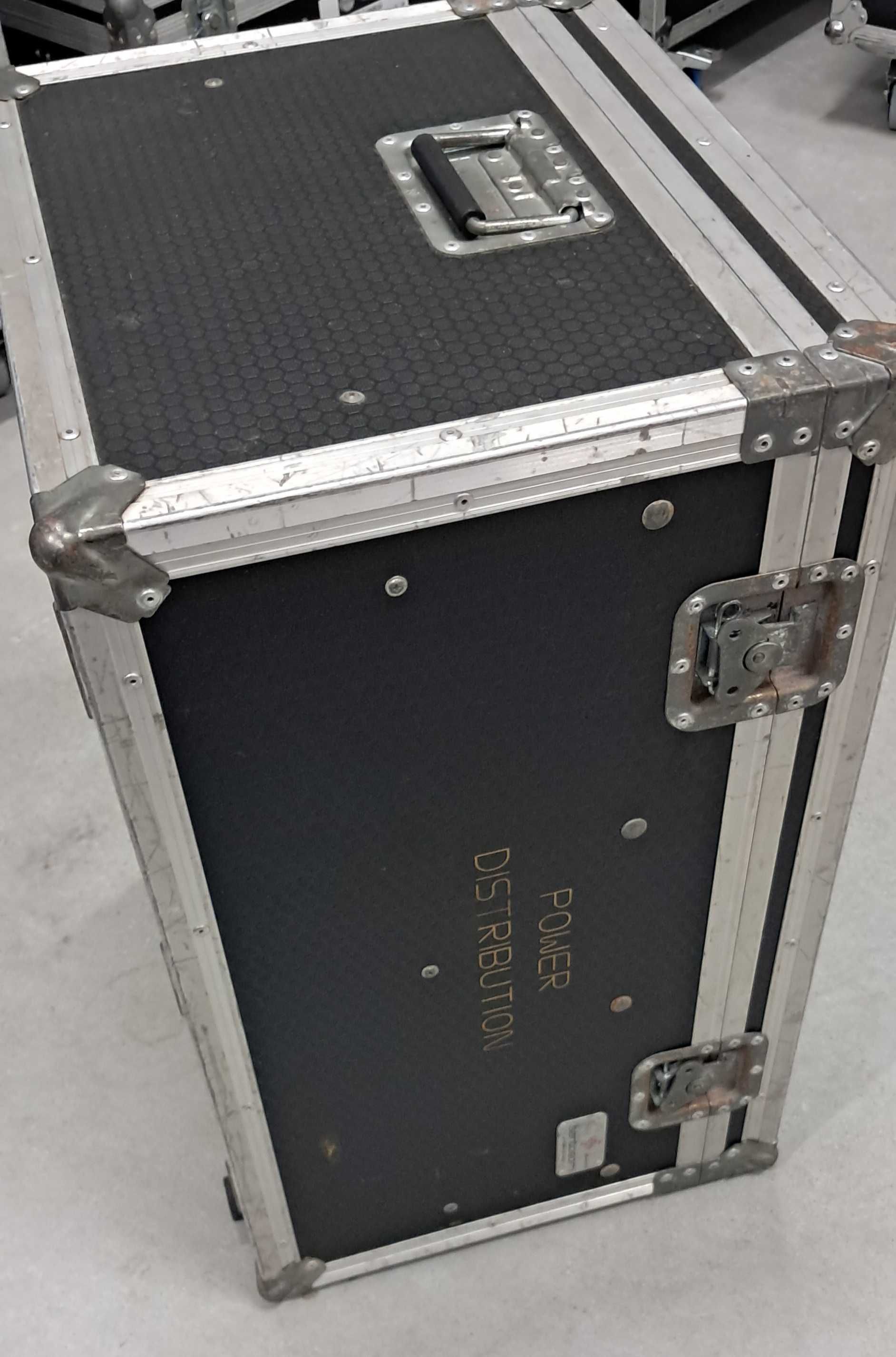 QUADRO ELÉCTRICO TRIFÁSICO 63A (usado)