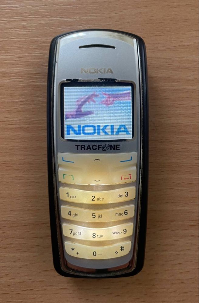 Телефон Nokia 2126i, стандарт CDMA