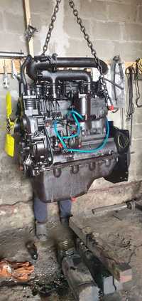 Двигатель д240 д243,мтз зил газ промижутка бруси чулки мтз є все ідеал