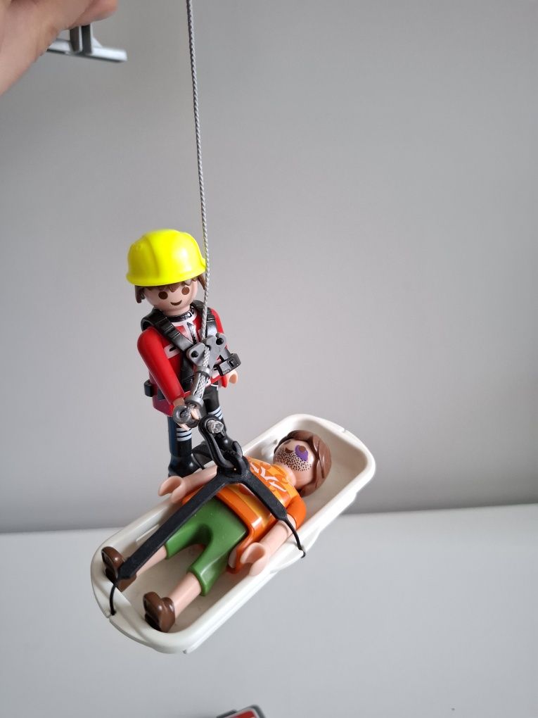 Playmobil helikopter ratunkowy gorski