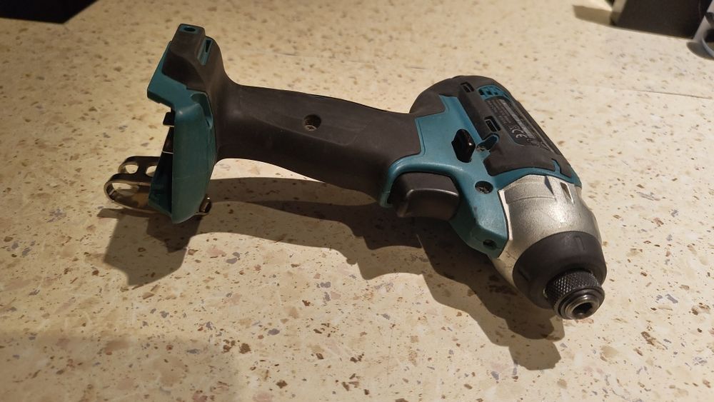Makita  wkrętarka udarowa akumulatorowa  TD110D