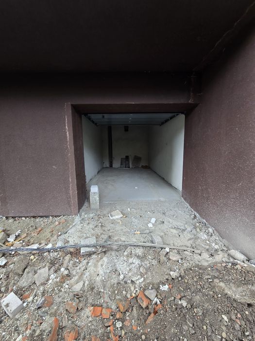 Продам 2 гаражі в ЖК АТМОСФЕРА по вул. ЛЕНКАВСЬКОГО