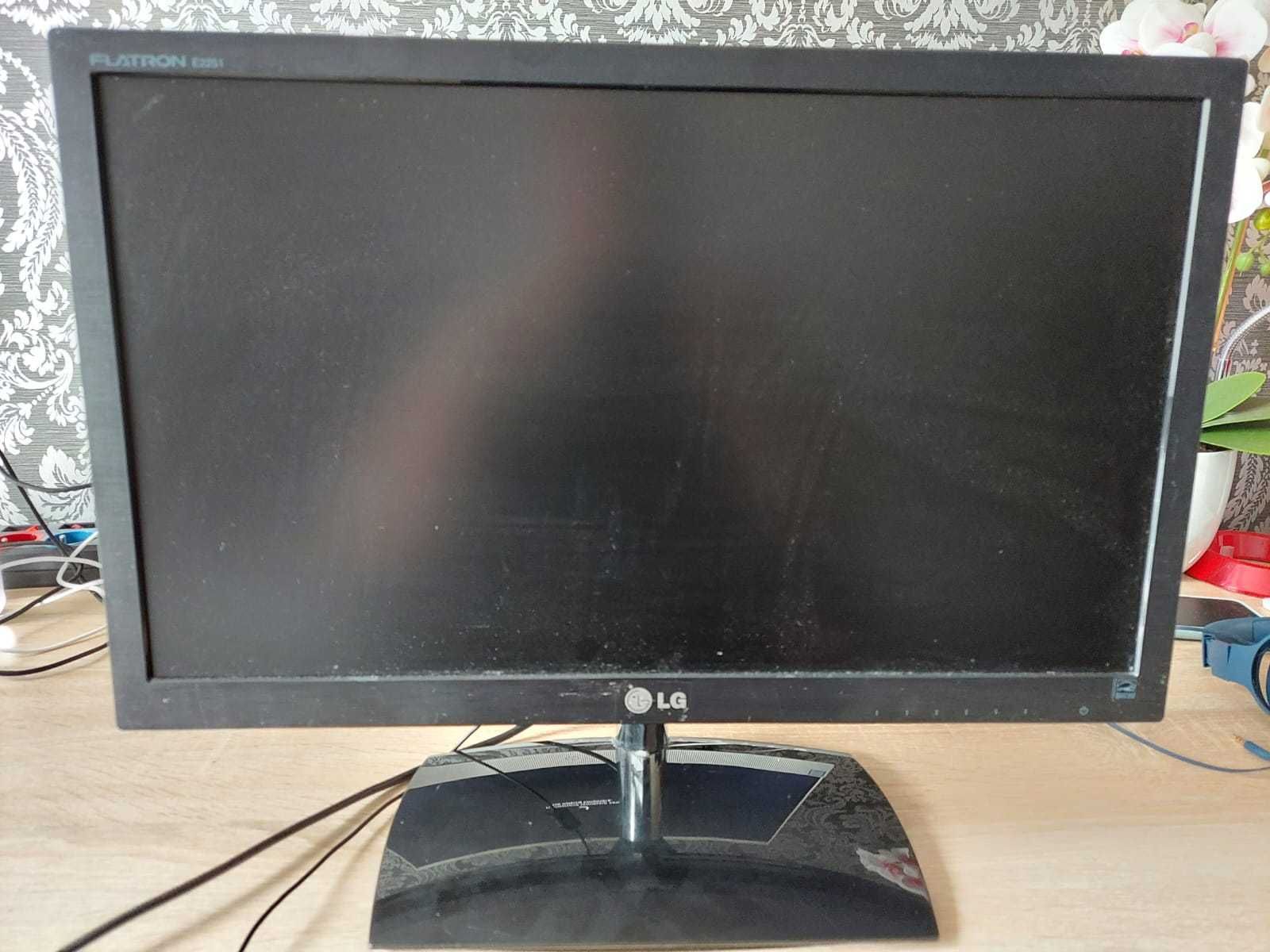 monitor LG Flatron 22 cale E2251 super oszczędny