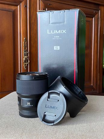 Panasonic Lumix S 35mm f/1.8 (COMO NOVA)