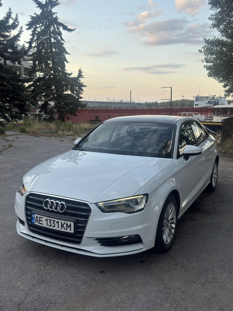 Продам авто в ідеальному стані .
