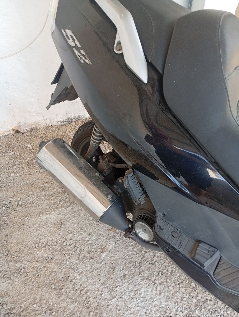 Daelim S2 FI (Fuel injection)
